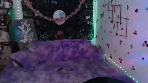 Snapshot of april_l6 chatting on March 2025 07:27:02 PM april_l6 online show from March 2025 07:27:02 PM