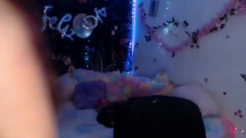 Snapshot of april_l6 chatting on February 2026 10:17:01 PM april_l6 online show from February 2026 10:17:01 PM