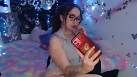 Snapshot of april_l6 chatting on February 2026 11:55:01 PM april_l6 online show from February 2026 11:55:01 PM