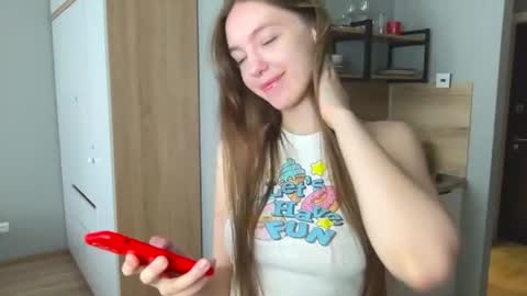 april_moon_s online show from August 2026 04:42:02 PM