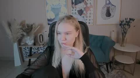Snapshot of aprilserenity chatting on September 2025 01:52:01 AM April. All year round. online show from September 2025 01:52:01 AM