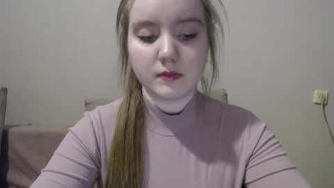 Snapshot of aquanarmin chatting on January 2025 09:53:02 AM Josefin online show from January 2025 09:53:02 AM