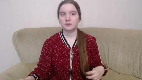 Josefin online show from March 2026 07:12:01 AM