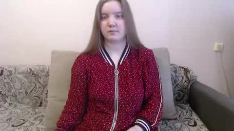 Josefin online show from March 2026 06:35:01 AM