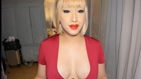 Alicia online show from September 2025 06:08:01 PM