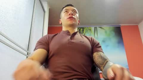 Jonathan online show from March 2026 07:06:01 PM