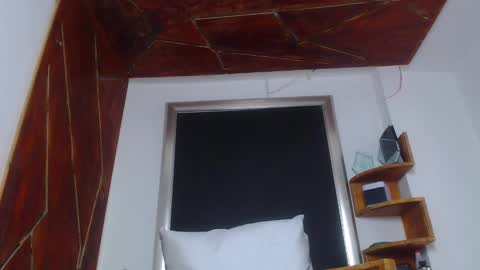 AquilesElpapi online show from February 2025 01:31:02 PM