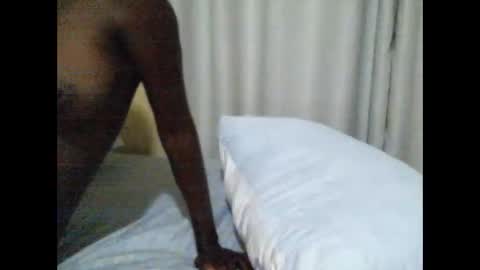 ara bellah online show from November 2025 10:56:02 PM