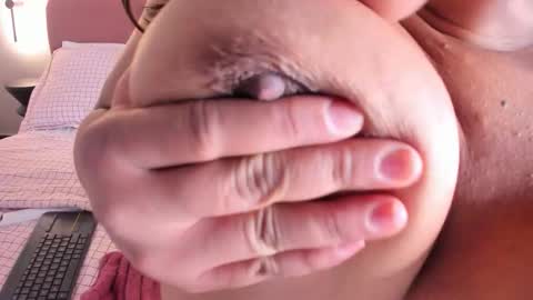  Ara Ferrer  online show from February 2026 08:47:01 PM