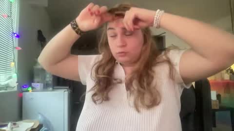 BustyPrincessLeila online show from December 2025 09:55:01 PM