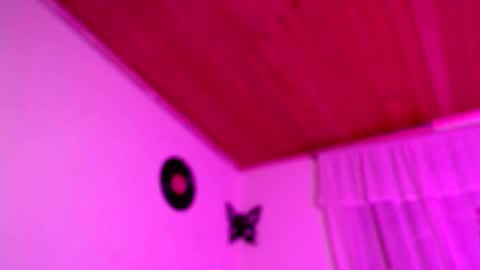 Snapshot of aradiax chatting on February 2025 06:43:02 PM Miss Aradia online show from February 2025 06:43:02 PM