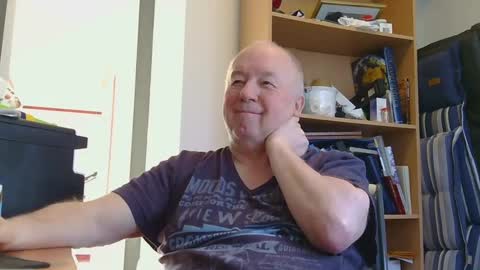 arcticman44 online show from February 2025 11:54:01 AM