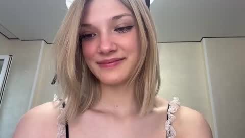 Caroline online show from June 2026 04:18:02 PM