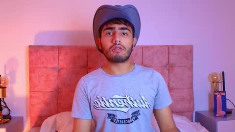 Ares Alpha  online show from October 2025 07:35:02 PM