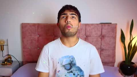 Ares Alpha  online show from November 2025 07:05:02 PM