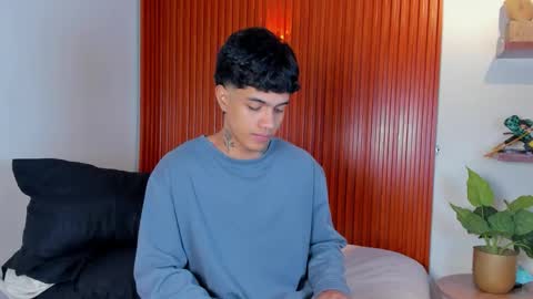 Snapshot of aress444 chatting on September 2025 02:33:01 AM aress444 online show from September 2025 02:33:01 AM