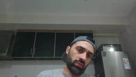 Snapshot of arg31 chatting on February 2025 04:35:01 AM arg31 online show from February 2025 04:35:01 AM