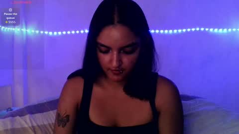 Bella online show from April 2026 06:03:02 PM