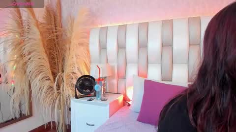 ari_lynn_ online show from January 2026 03:12:02 AM