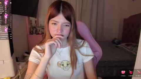 Snapshot of ari_sweet1 chatting on January 2025 10:10:02 AM Ari online show from January 2025 10:10:02 AM