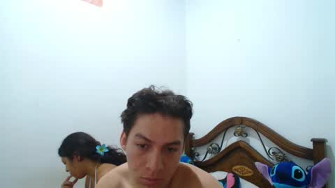 aria_arthur online show from November 2025 04:52:02 PM