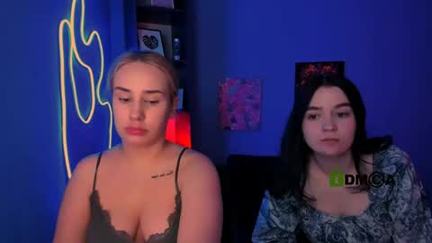 Aria online show from April 2026 07:22:02 PM