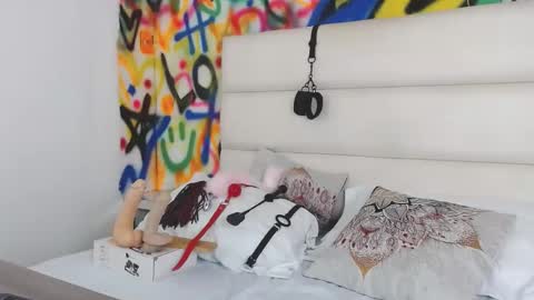 Snapshot of aria_martiin chatting on December 2024 03:23:01 PM aria online show from December 2024 03:23:01 PM