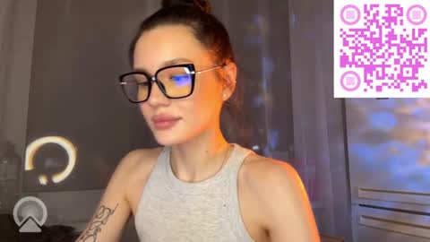 aria_mila online show from February 2026 08:57:02 PM