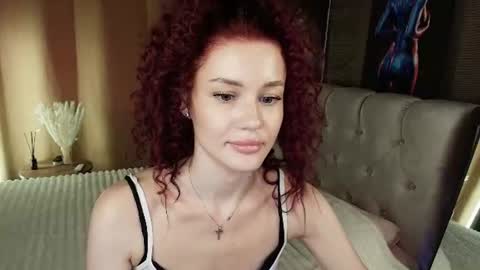 Snapshot of aria_mila chatting on June 2026 01:43:01 PM aria_mila online show from June 2026 01:43:01 PM