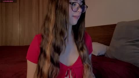 Snapshot of aria_mora chatting on June 2026 10:37:01 PM Roxxy online show from June 2026 10:37:01 PM