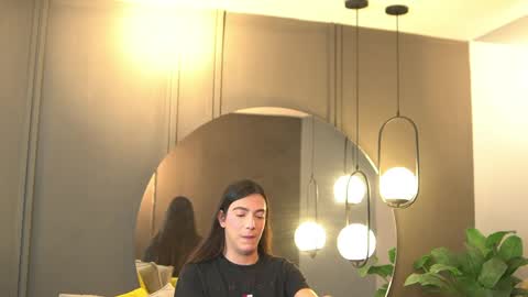 Ariaa online show from April 2026 06:46:01 PM