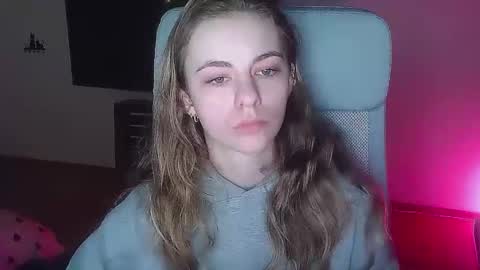 AriaCreazy online show from November 2025 04:14:02 PM