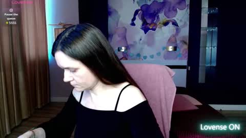 AriaGray online show from March 2026 07:11:02 AM