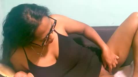 Snapshot of ariah13 chatting on March 2026 05:08:02 AM ariah13 online show from March 2026 05:08:02 AM