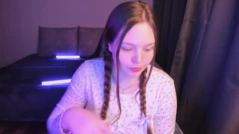 Aria online show from September 2025 05:15:02 PM