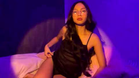 Aria Mariz online show from September 2025 09:42:02 AM