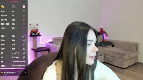 Snapshot of ariamill chatting on October 2025 06:27:02 PM Ari online show from October 2025 06:27:02 PM
