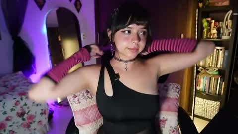     online show from May 2026 09:46:01 PM