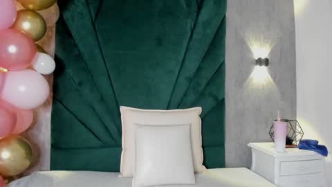 ARIANA online show from December 2024 11:59:01 AM