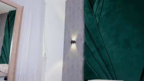 ARIANA online show from January 2025 05:46:01 PM