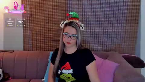 Ariana Cruz online show from December 2025 12:43:02 PM