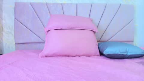 Snapshot of ariana_florez chatting on June 2026 07:29:01 PM Sofia online show from June 2026 07:29:01 PM