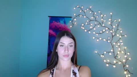 Ariana online show from November 2025 12:59:01 PM