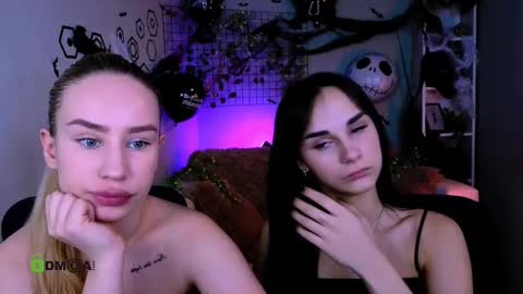 ariana_ross7 online show from October 2025 07:14:01 PM