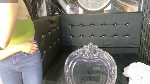 ariana_toro online show from April 2026 01:10:02 PM