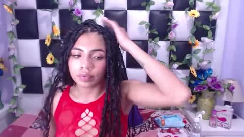 arianaa tompsoon online show from December 2024 07:20:01 AM