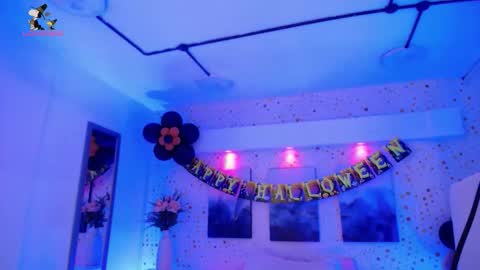 Snapshot of arianasantana chatting on November 2025 12:51:01 PM Ari online show from November 2025 12:51:01 PM