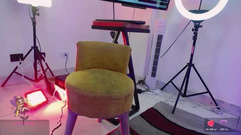 Snapshot of arianasantana chatting on November 2025 12:53:01 PM Ari online show from November 2025 12:53:01 PM