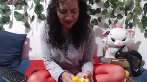 arianasanz1 online show from June 2026 12:39:01 PM
