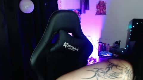 help me 100 hands up my OF is Free  online show from June 2026 09:25:02 PM